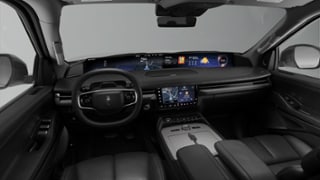2026 Lincoln Lincoln Navigator Internal Image 2